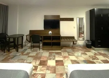 Hotel Solamar Inn hotel thumbnail 7