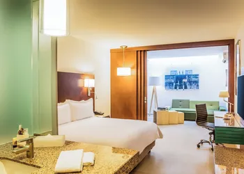 Fiesta Inn Playa del Carmen hotel thumbnail 4