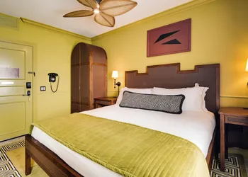 Esmé Miami Beach hotel thumbnail 4