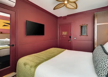 Esmé Miami Beach hotel thumbnail 8