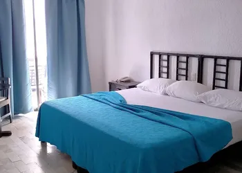 Hotel Imperial las Perlas hotel thumbnail 2