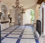 Los Arcos Suites hotel detail image 3