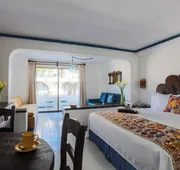 Los Arcos Suites hotel detail image 7