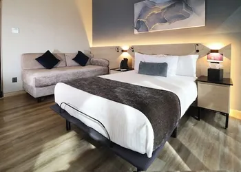 Quartz Care Hotel & Spa Tijuana hotel thumbnail 5