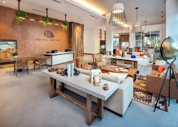 Hotel Melby Downtown Melbourne, Tapestry Collection by Hilton hotel thumbnail 4