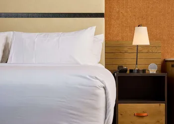 Hotel Melby Downtown Melbourne, Tapestry Collection by Hilton hotel thumbnail 7