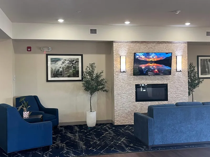 Comfort Inn & Suites hotel detail image 6