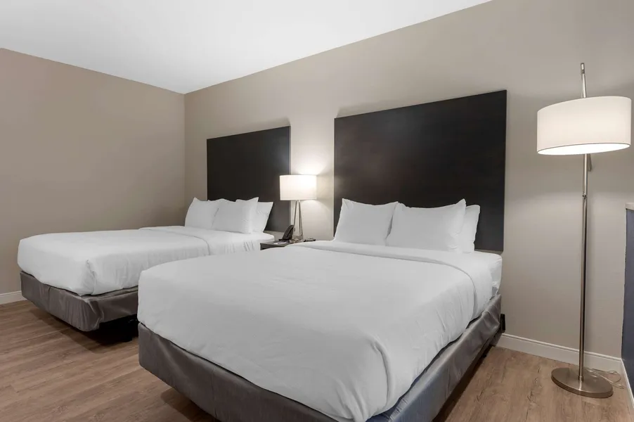 Comfort Suites Cincinnati University - Downtown hotel detail image 6