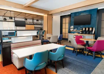 Hyatt House Nashville Airport hotel thumbnail 3
