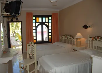 Hotel Cabanas Maria del Mar hotel thumbnail 3