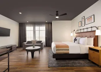 Origin Westminster a Wyndham Hotel hotel thumbnail 8