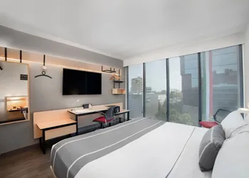City Express Plus by Marriott Ciudad de México Insurgentes Sur hotel thumbnail 4
