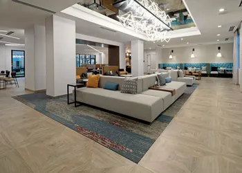 Residence Inn by Marriott Valencia hotel thumbnail 2
