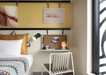 Moxy Oakland Uptown hotel thumbnail 8