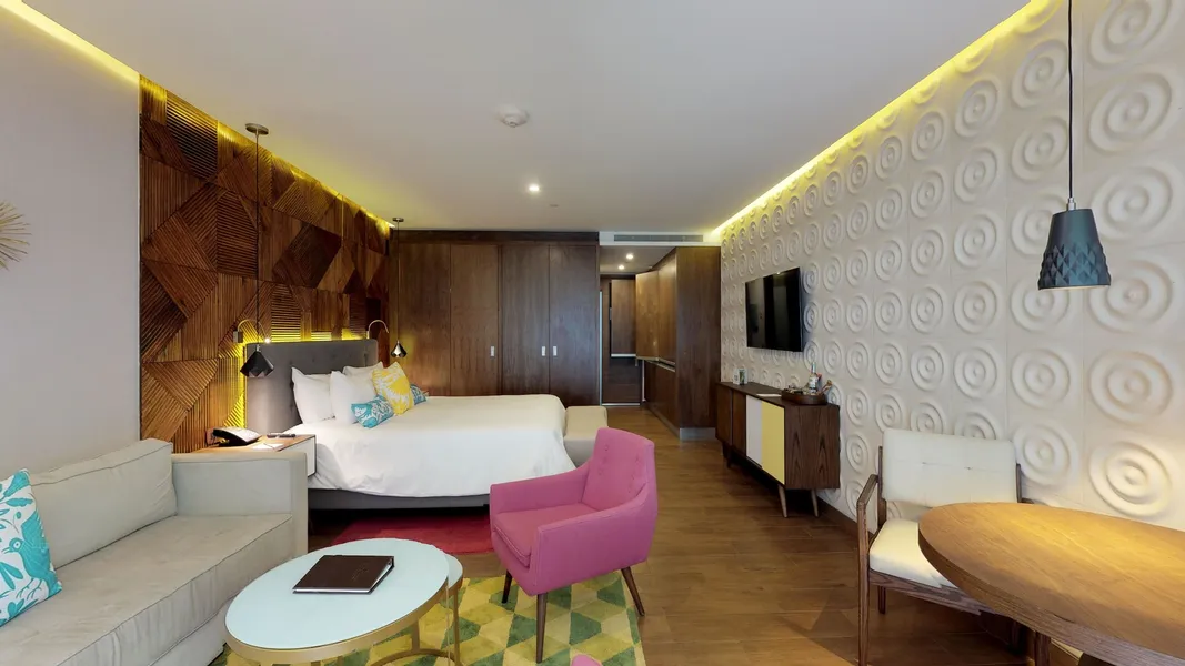 The Fives Downtown Hotel - Curio Collection by Hilton hotel detail image 6