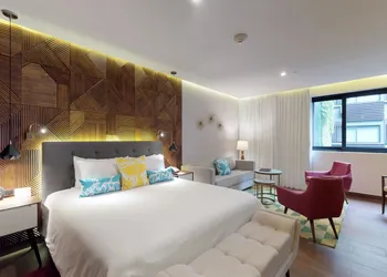 The Fives Downtown Hotel - Curio Collection by Hilton hotel thumbnail 8
