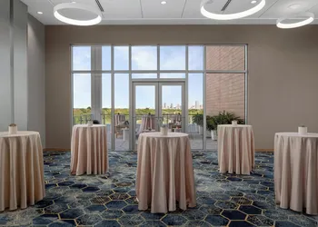 Aloft Tampa Midtown hotel thumbnail 5