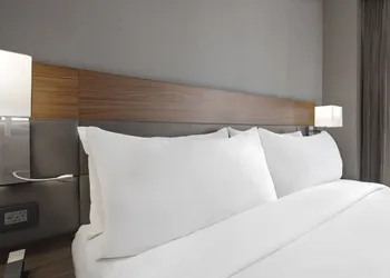 AC Hotel by Marriott Miami Dadeland hotel thumbnail 5