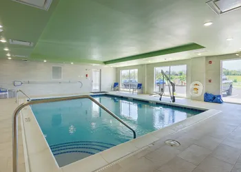 Holiday Inn Express & Suites Abingdon by IHG hotel thumbnail 8