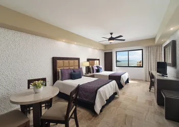 El Cid El Moro Beach Hotel hotel thumbnail 7