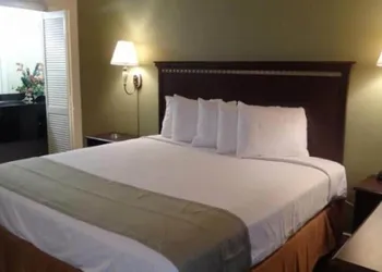 Motel 6 Abbeville, AL hotel thumbnail 7