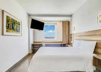 One Guadalajara Periferico Norte hotel thumbnail 8