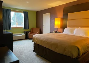 Clarion Inn hotel thumbnail 6