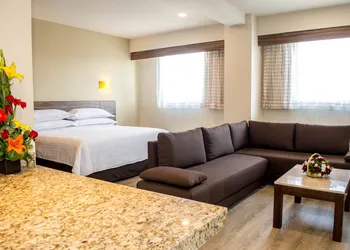 Hotel Crown Victoria hotel thumbnail 6