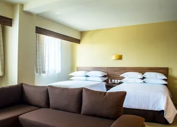 Hotel Crown Victoria hotel thumbnail 7