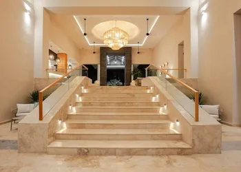 Camino Real Acapulco Diamante hotel thumbnail 2