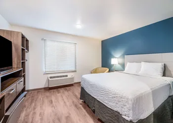Extended Stay America Select Suites Orlando Kissimmee hotel thumbnail 5