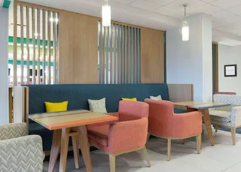Hampton by Hilton Saltillo hotel thumbnail 8