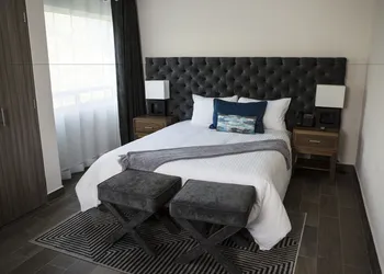 Suites Rio Elba hotel thumbnail 5