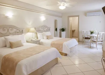 Hotel & Suites Quinta Magna hotel thumbnail 7