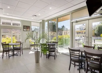 Quality Inn hotel thumbnail 5