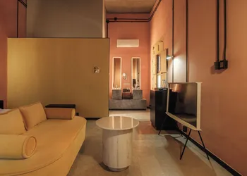 Pug Seal Oaxaca hotel thumbnail 6