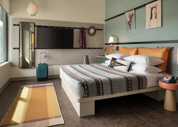 Moxy Portland Downtown hotel thumbnail 5