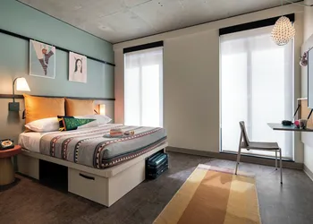 Moxy Portland Downtown hotel thumbnail 6