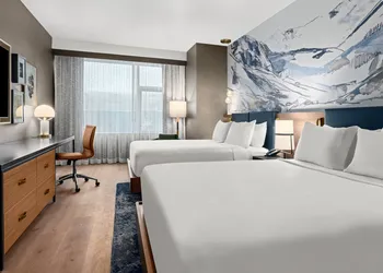 Hotel Indigo Vancouver Dwtn – Portland Area by IHG hotel thumbnail 7