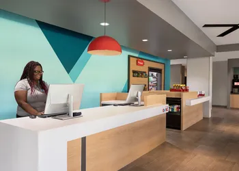 avid hotel Memphis - Southaven by IHG hotel thumbnail 2