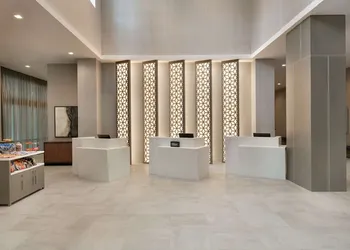 Embassy Suites by Hilton Atlanta Midtown hotel thumbnail 2