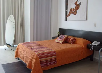 Hotel & Suites Mo Sak hotel thumbnail 7