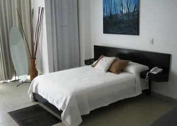 Hotel & Suites Mo Sak hotel thumbnail 8