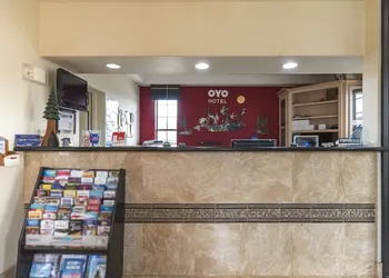OYO Hotel Jewett TX Southwest, I-45 hotel thumbnail 2
