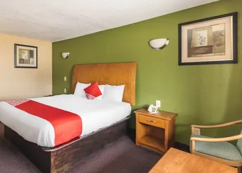 OYO Hotel Jewett TX Southwest, I-45 hotel thumbnail 4