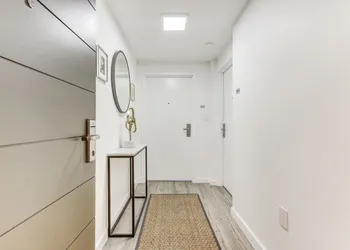 iCoconutGrove Vacation Rentals hotel thumbnail 4