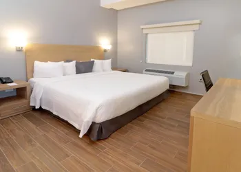 Bluu Hotel hotel thumbnail 3