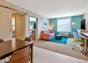 Home2 Suites by Hilton Grand Blanc Flint hotel thumbnail 7
