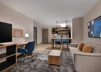Candlewood Suites Asheville Downtown by IHG hotel thumbnail 5