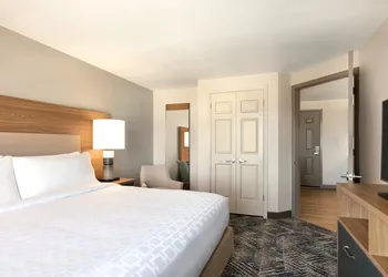 Candlewood Suites Asheville Downtown by IHG hotel thumbnail 6